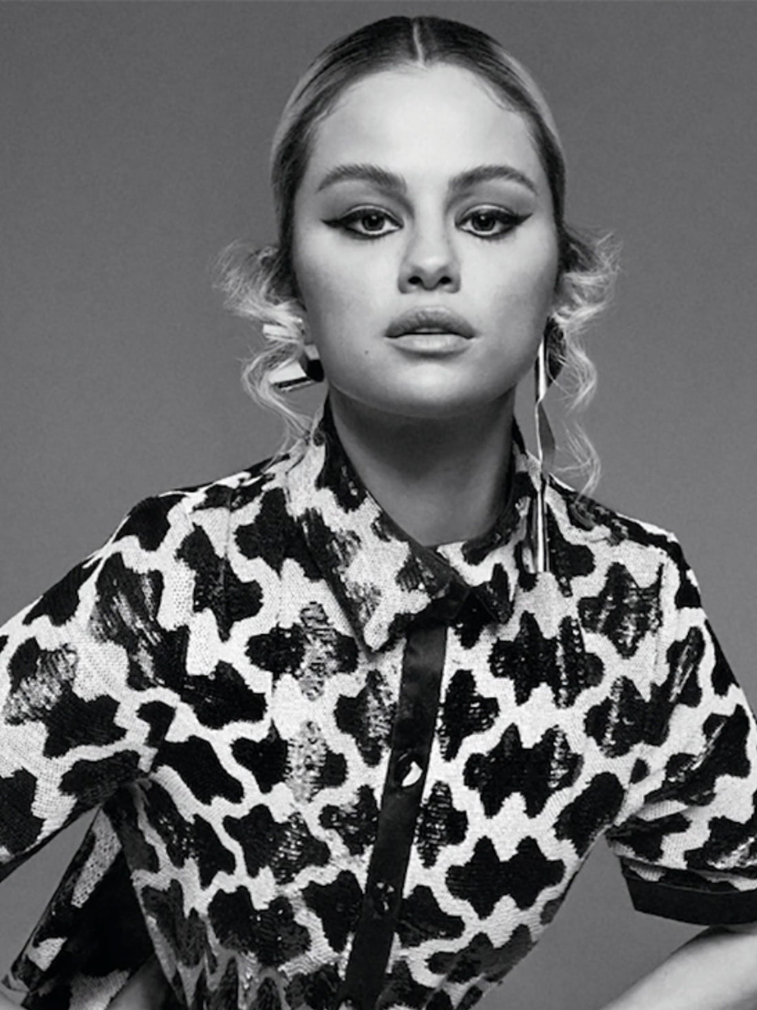 Selena Gomez wearing scandinavian jewellery designer Sara Robertsson in VOGUE
