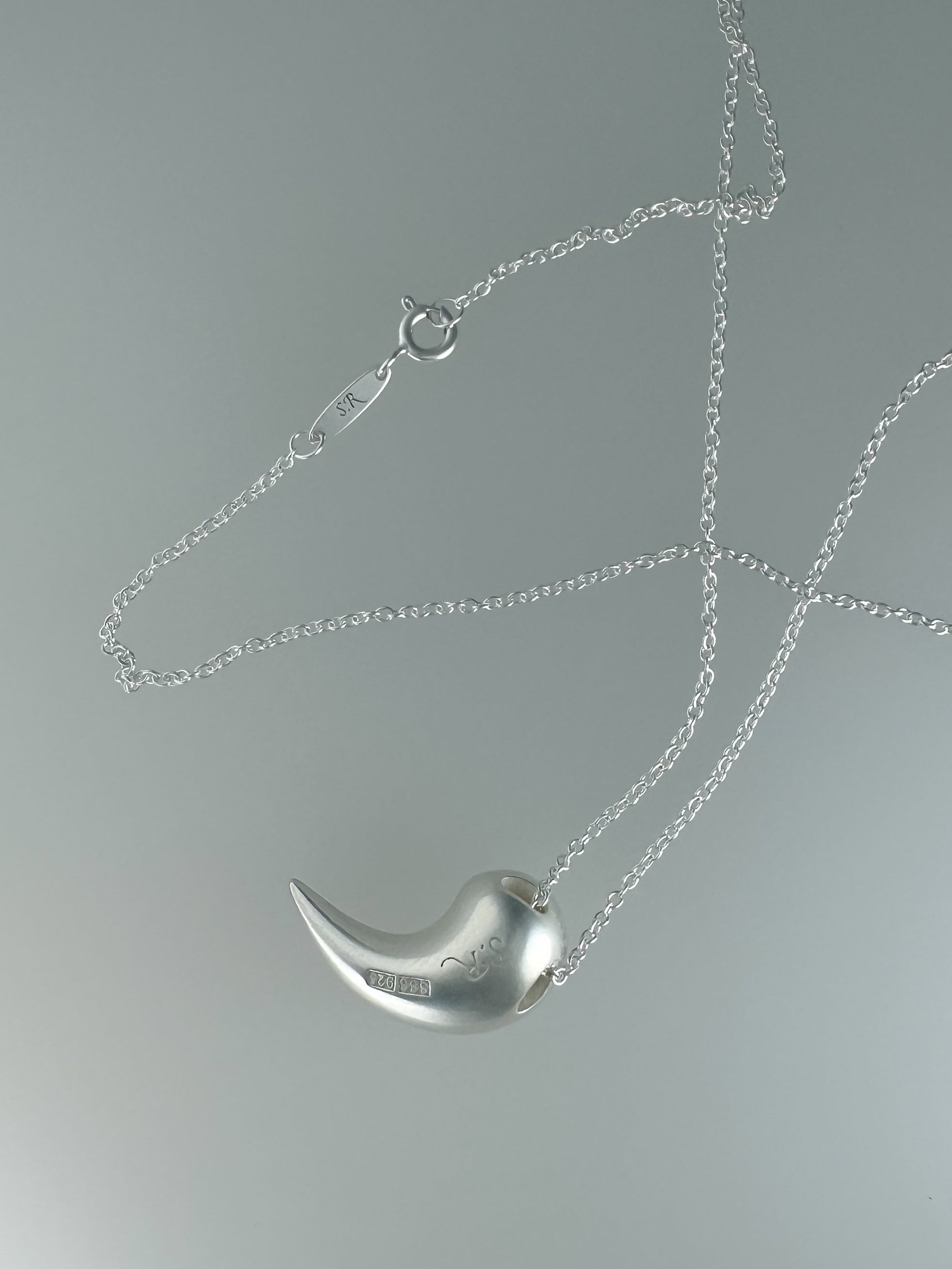 Breathe pendant in silver by Sara Robertsson Jewellery