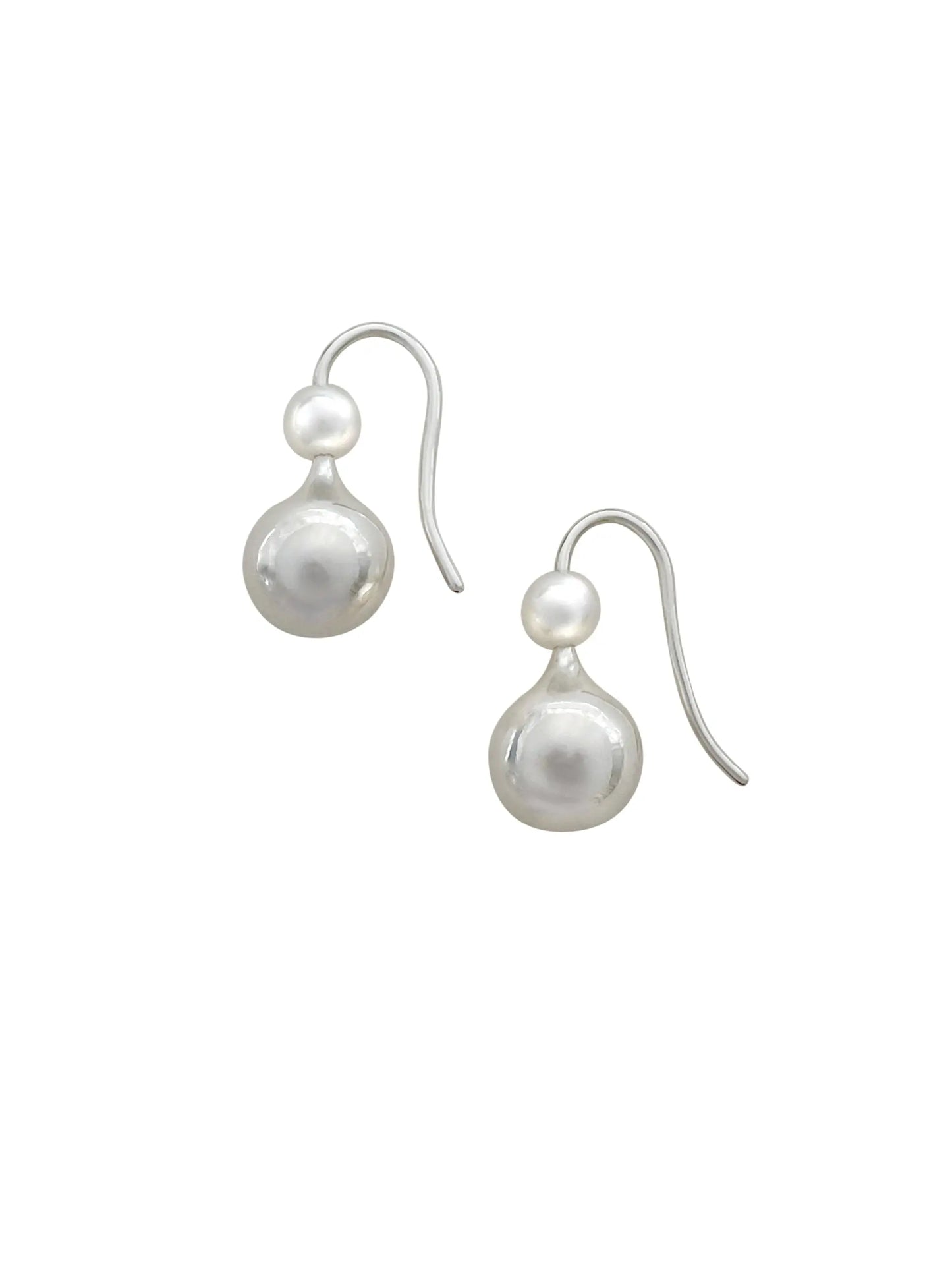 Sintra Earrings In Silver With Freshwater Pearl Sara Robertsson Jewellery