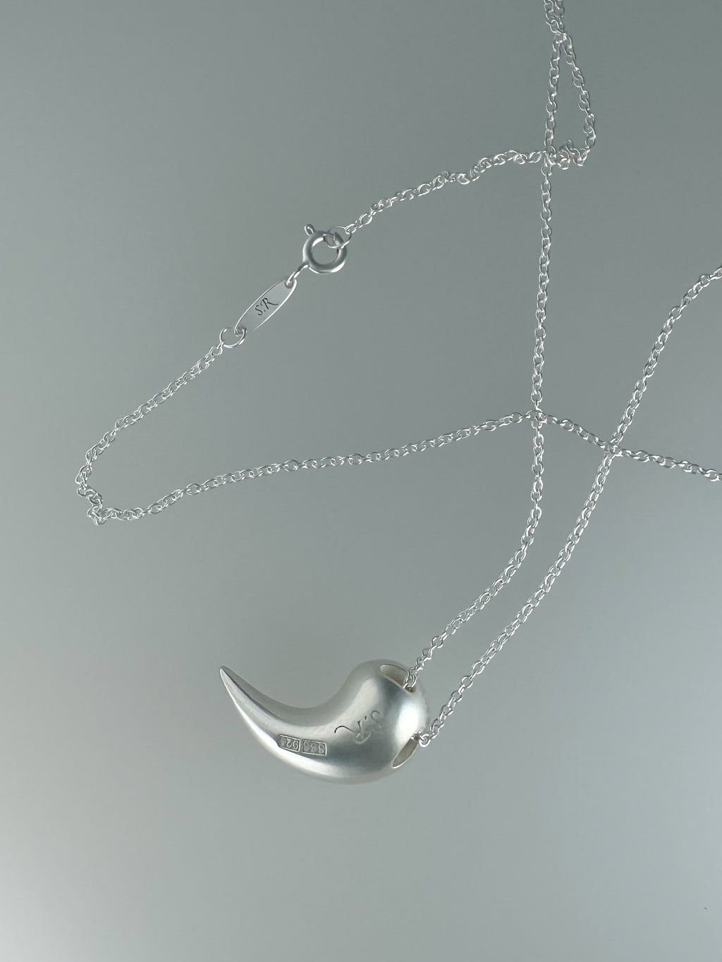 Breathe pendant in silver by Sara Robertsson Jewellery