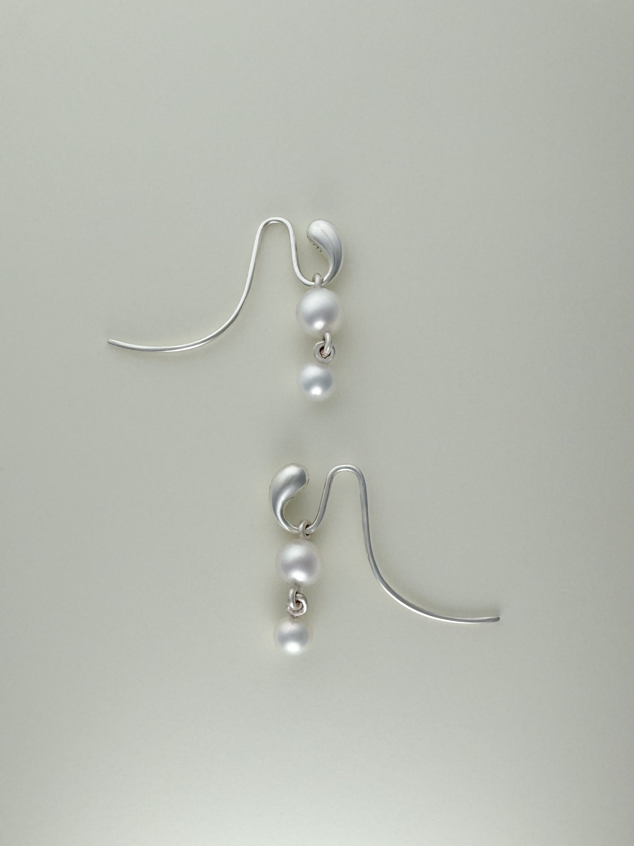 Pendant Earrings with freshwater pearl pendants by Sara Robertsson Jewellery