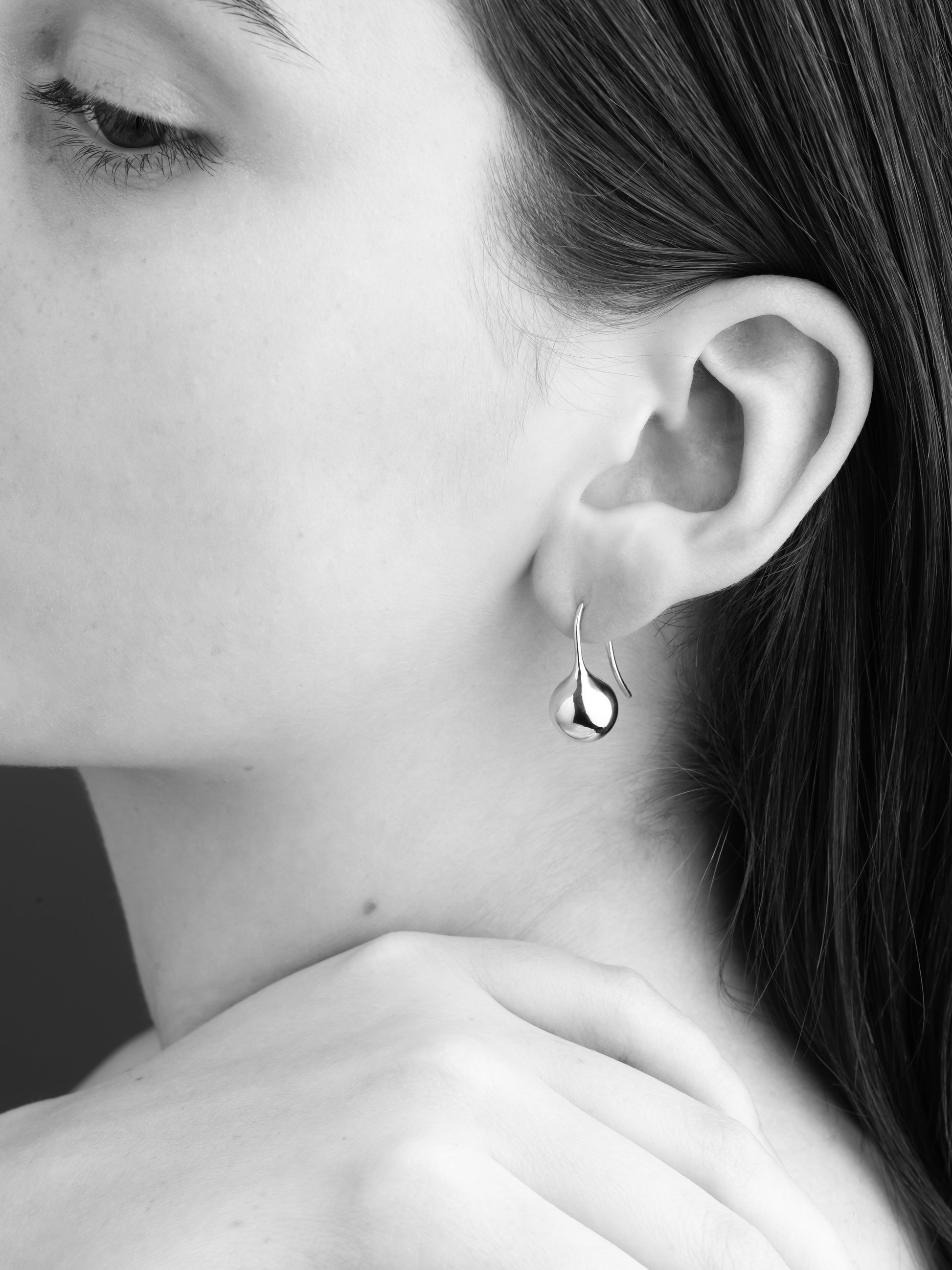 Sintra Earrings In Silver by Sara Robertsson Jewellery