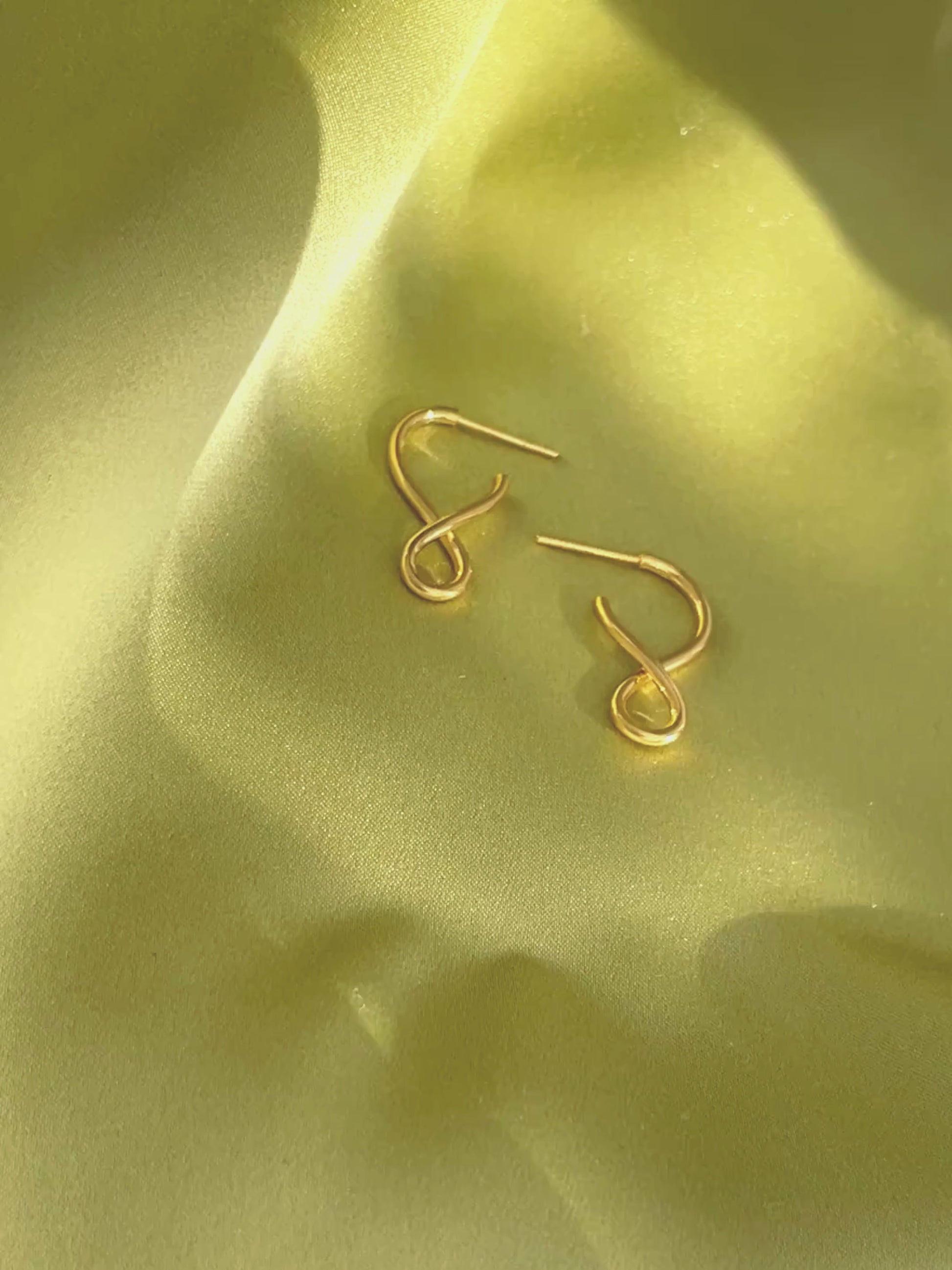 Shape I Small Earrings In Gold Vermeil Sara Robertsson Jewellery