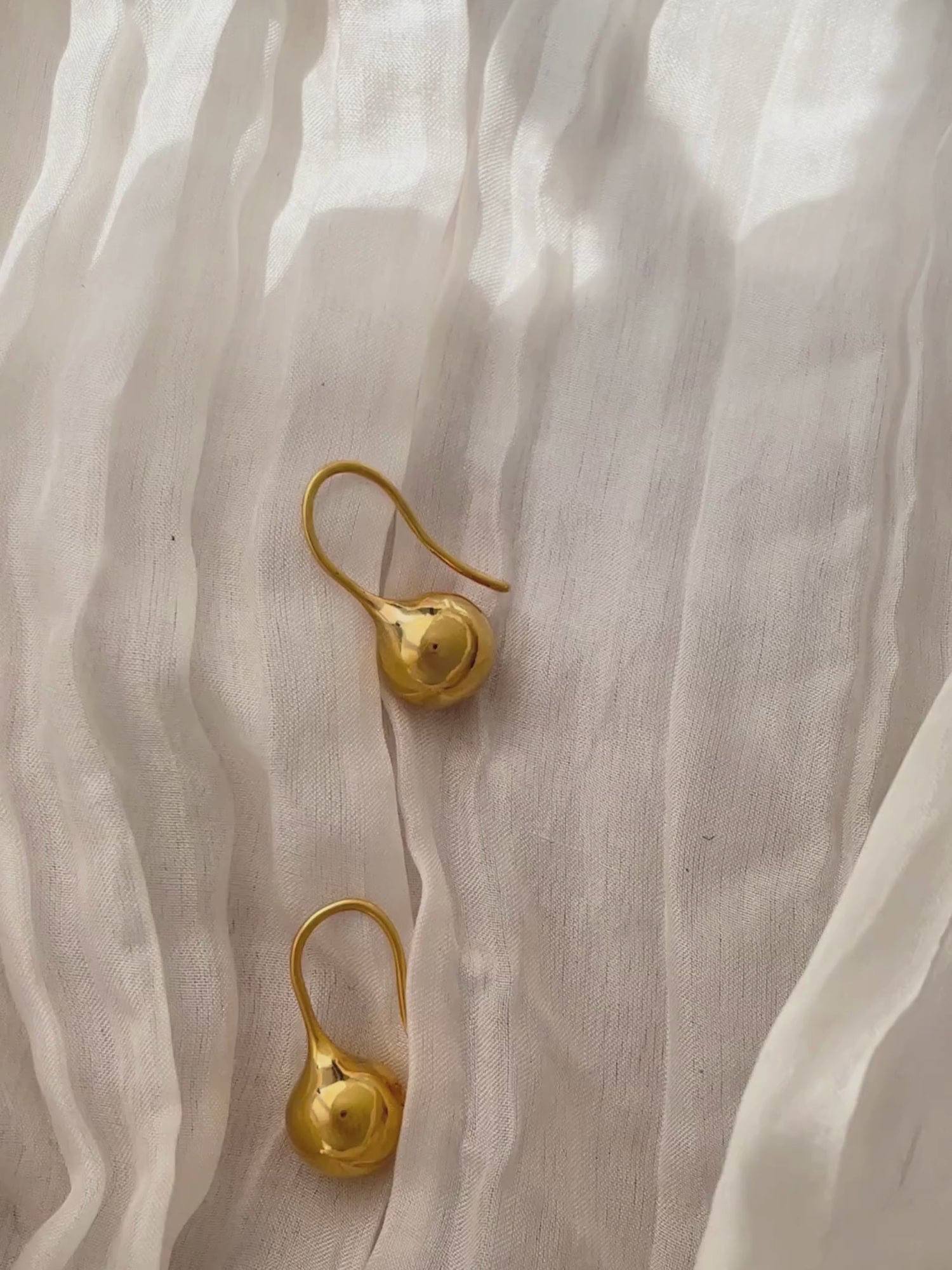 Sintra earrings in gold vermeil by Sara Robertsson Jewellery