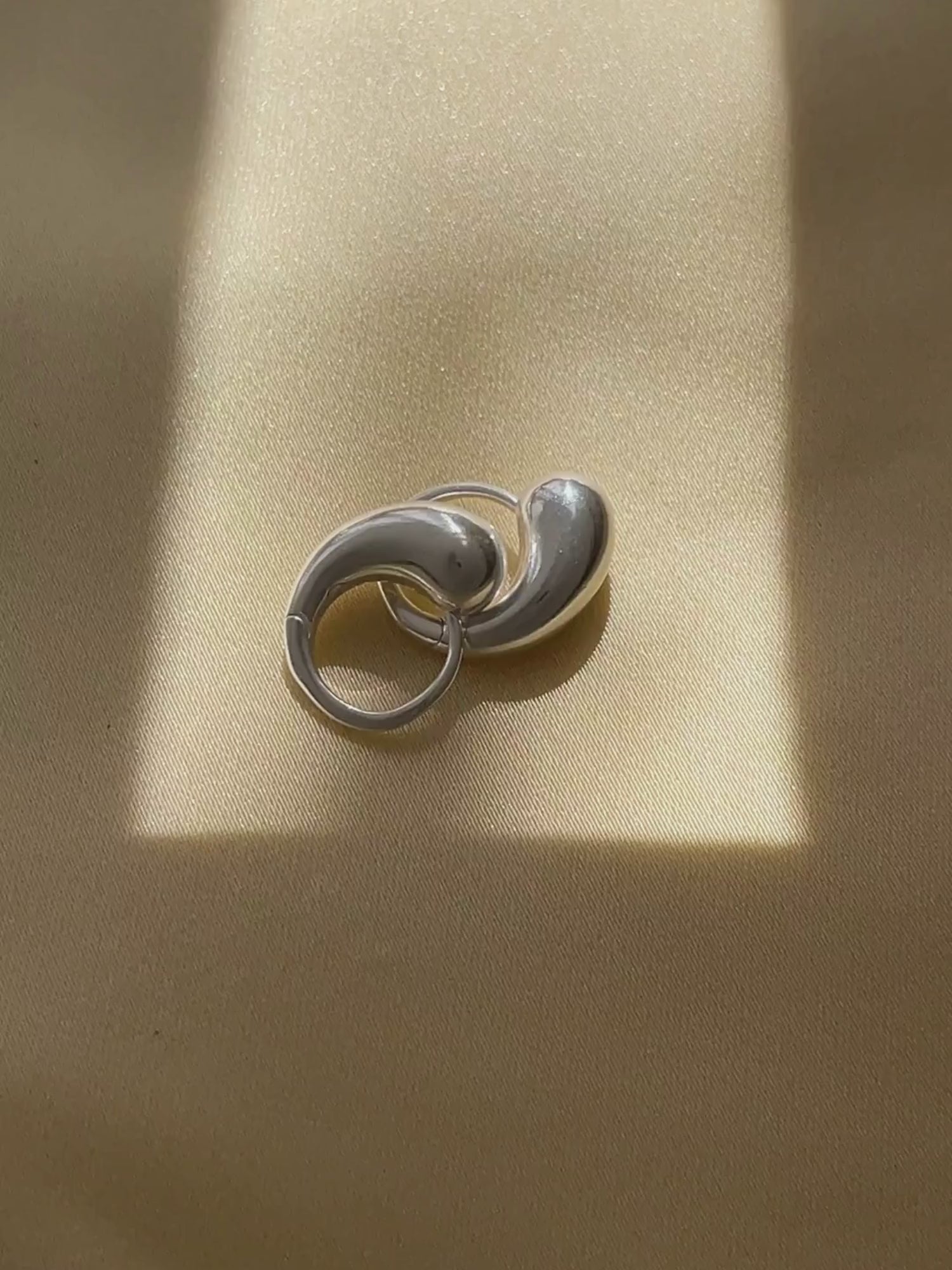 Closure III Small Hoops Silver