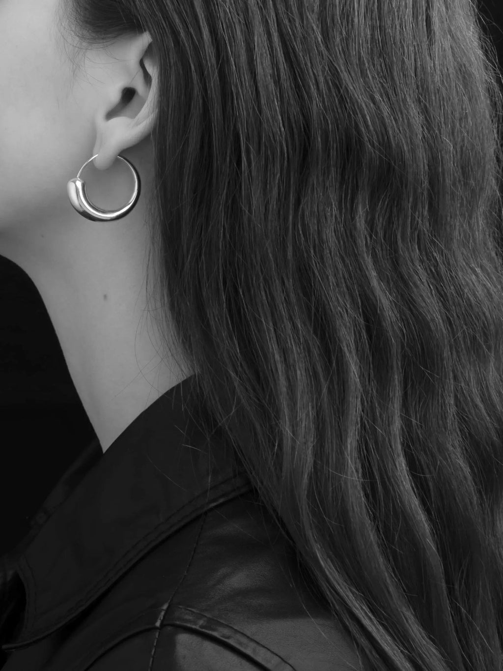 Closure Hoops In Gold Vermeil Sara Robertsson Jewellery