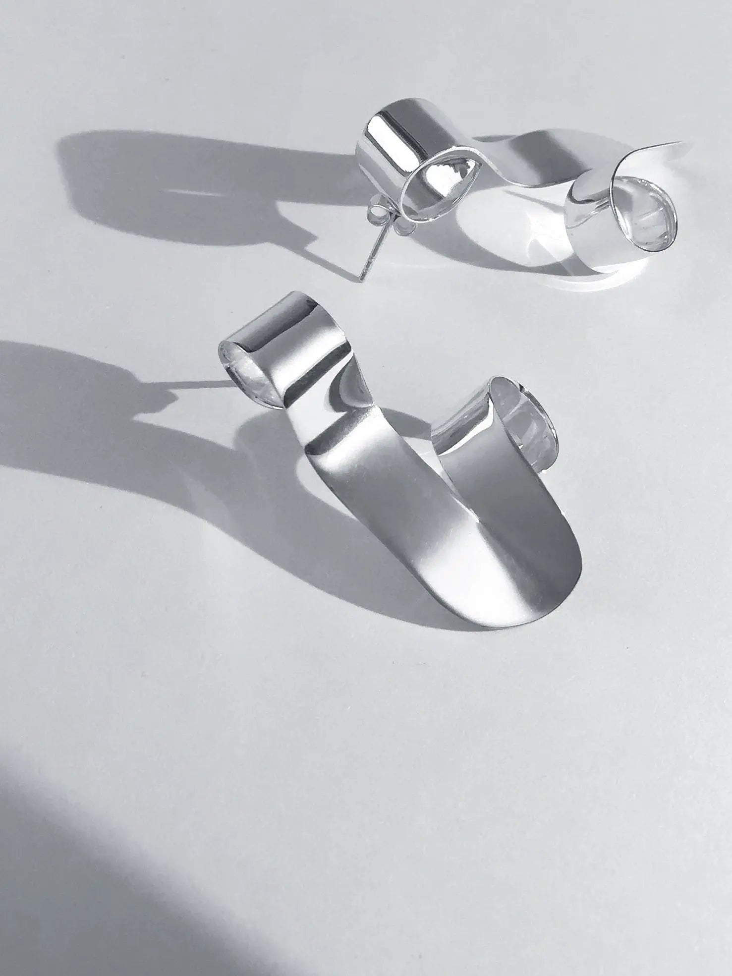 Curled Earrings In Silver Sara Robertsson Jewellery