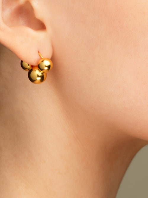 Cluster Earrings In Gold Vermeil Sara Robertsson Jewellery