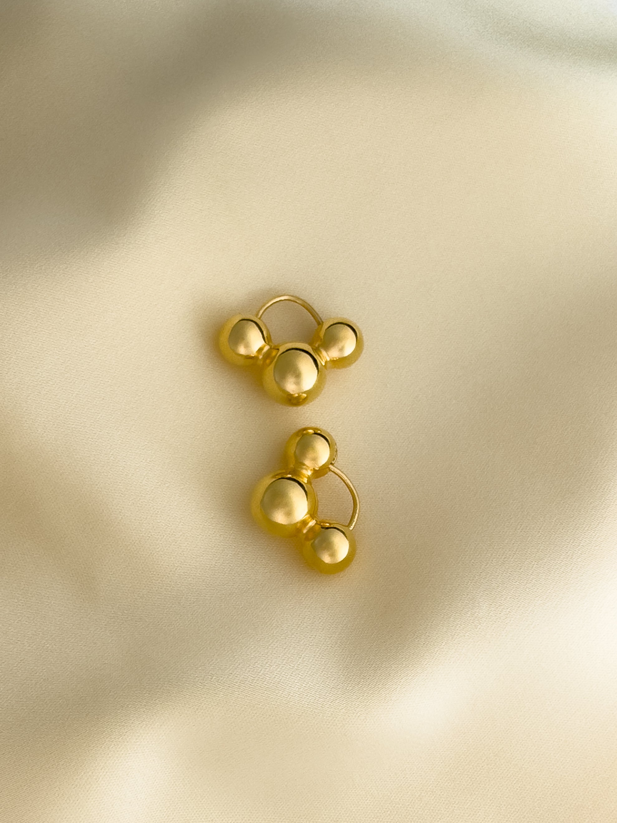 Cluster Earrings In Gold Vermeil Sara Robertsson Jewellery