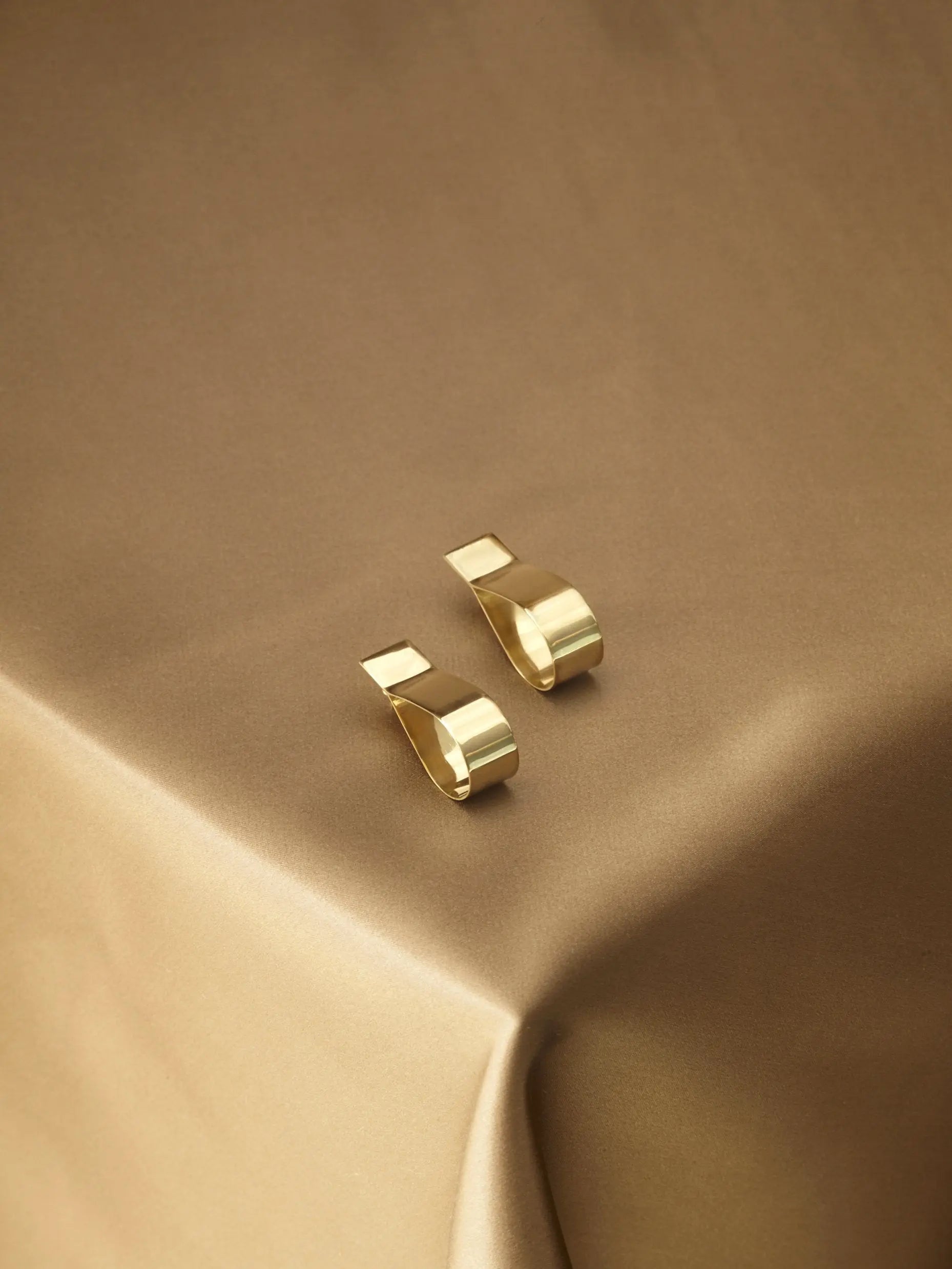 Drop Earrings In Gold Vermeil Sara Robertsson Jewellery