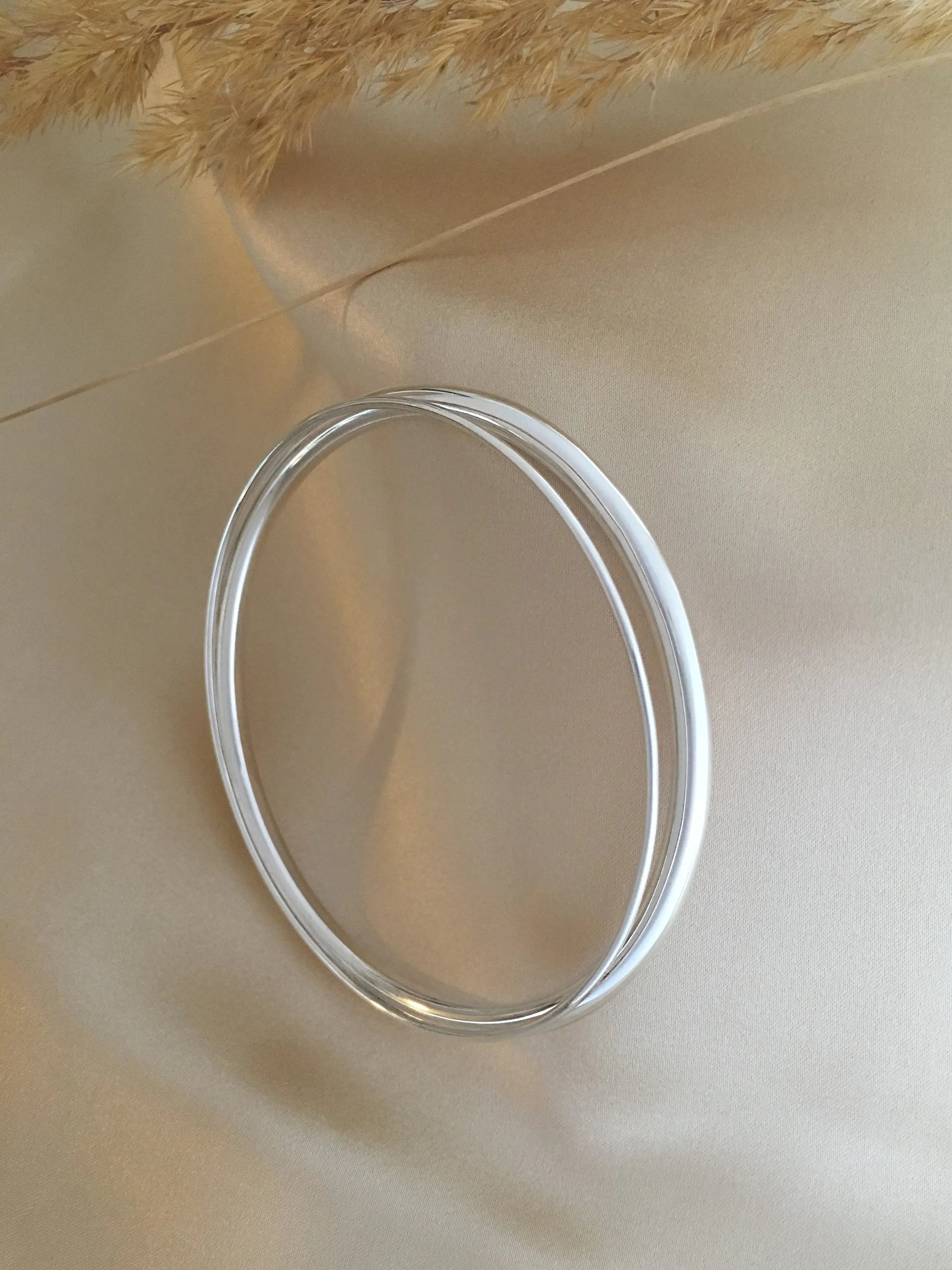 Shadow Bangle In Silver Sara Robertsson Jewellery