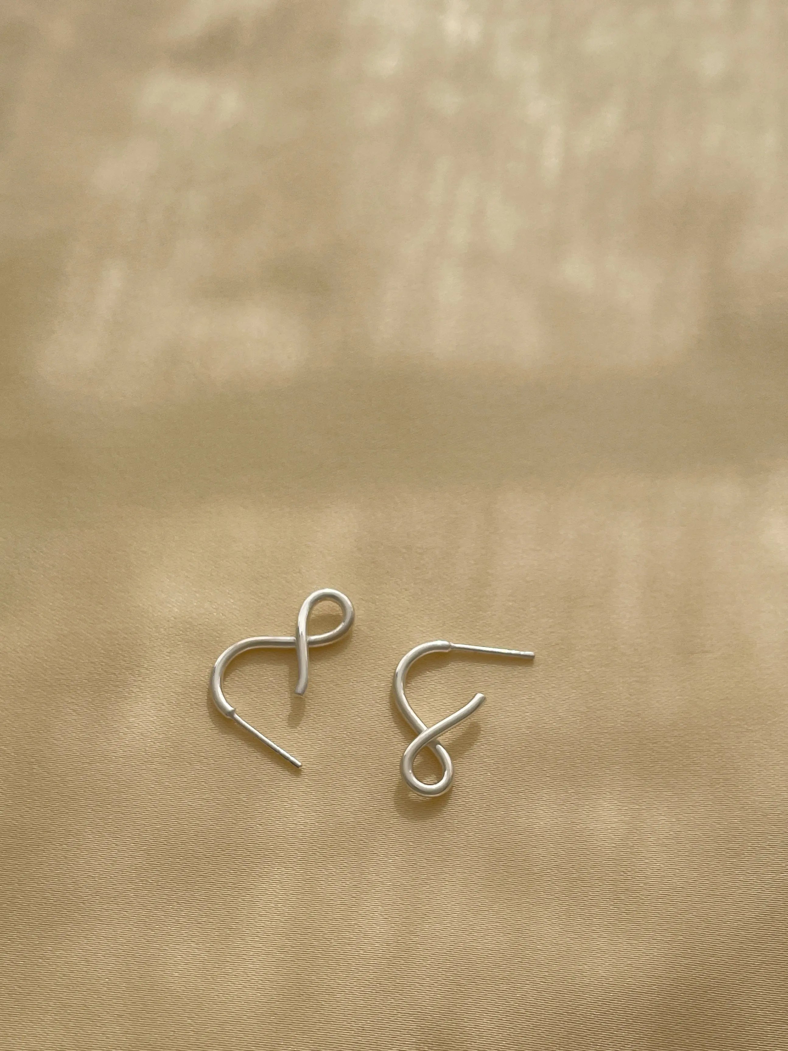 Shape I Small Earrings In Silver Sara Robertsson Jewellery