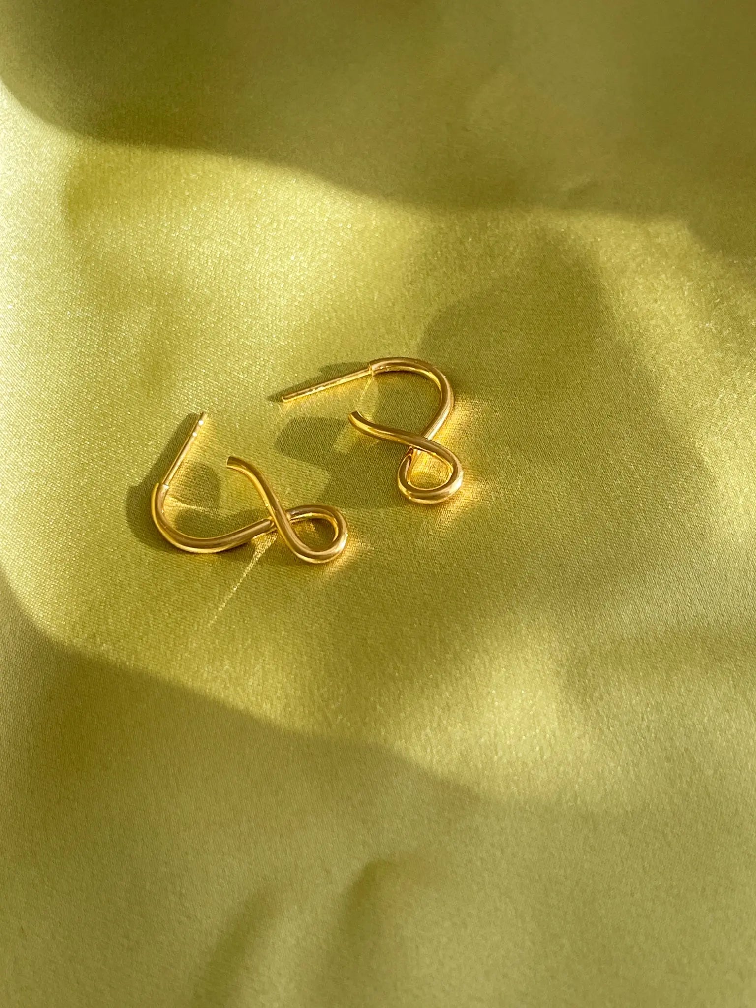 Shape I Small Earrings In Gold Vermeil Sara Robertsson Jewellery