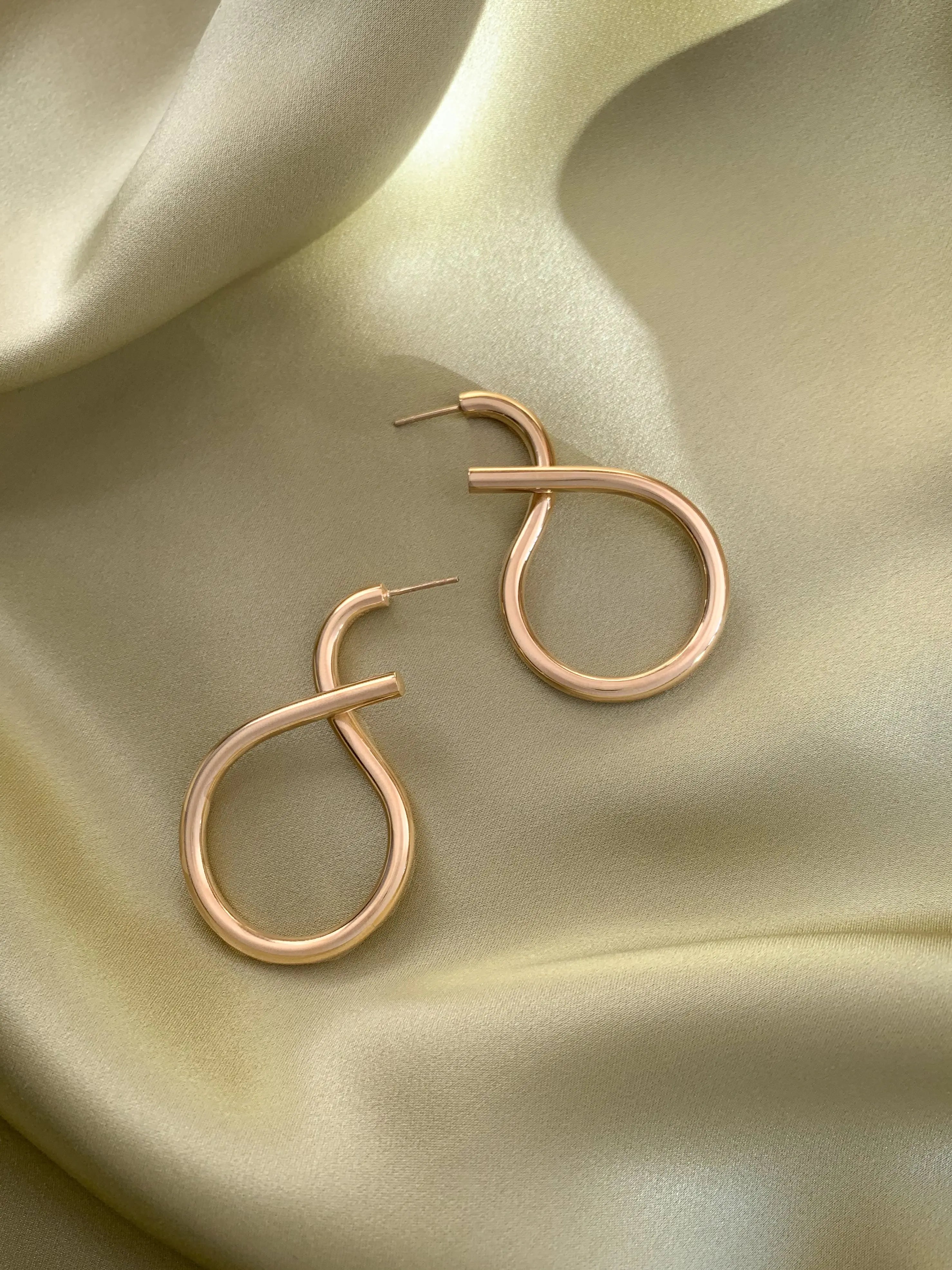 Shape II Earrings In Gold Vermeil Sara Robertsson Jewellery