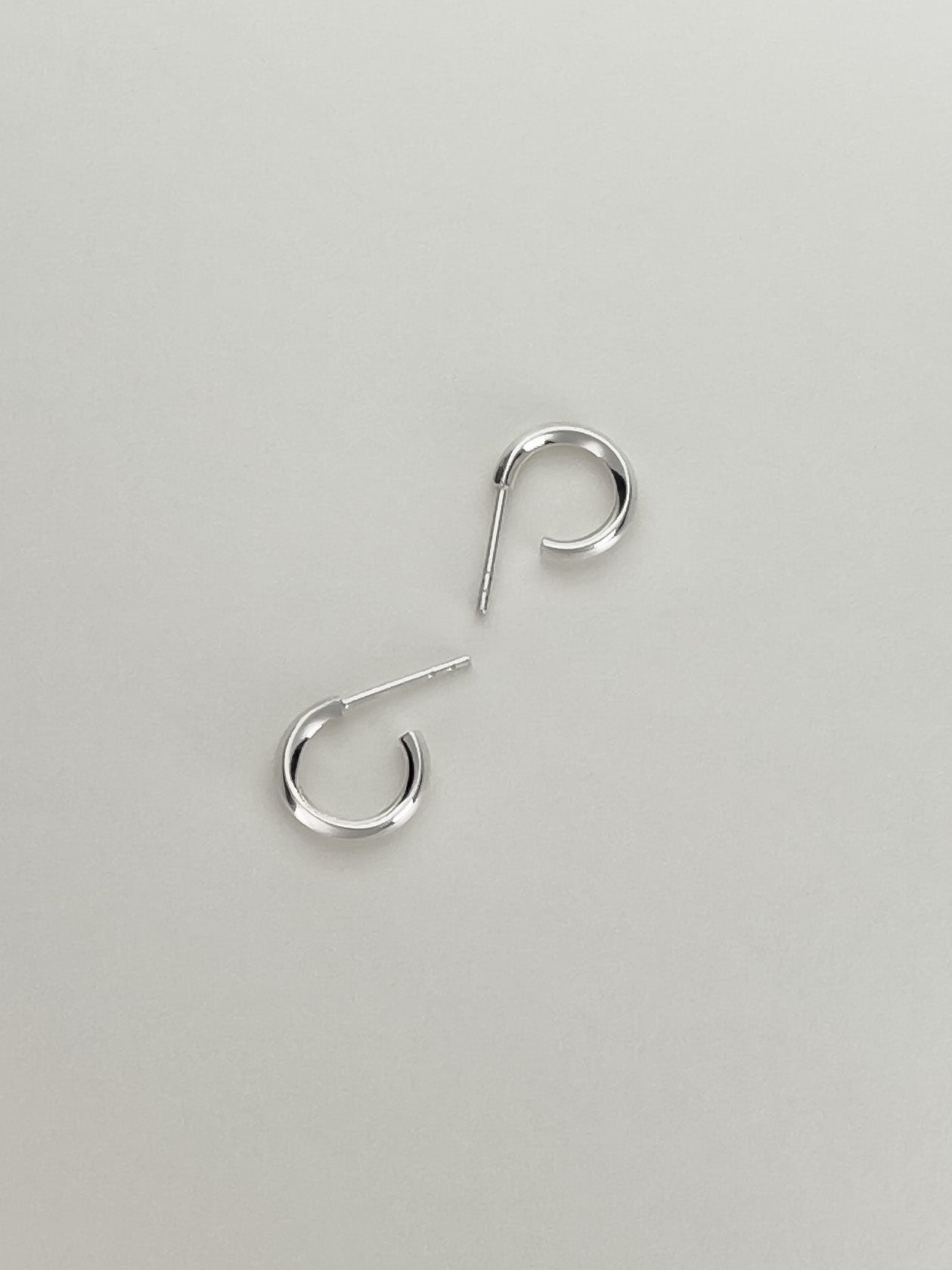 String small hoops in silver Sara Robertsson Jewellery
