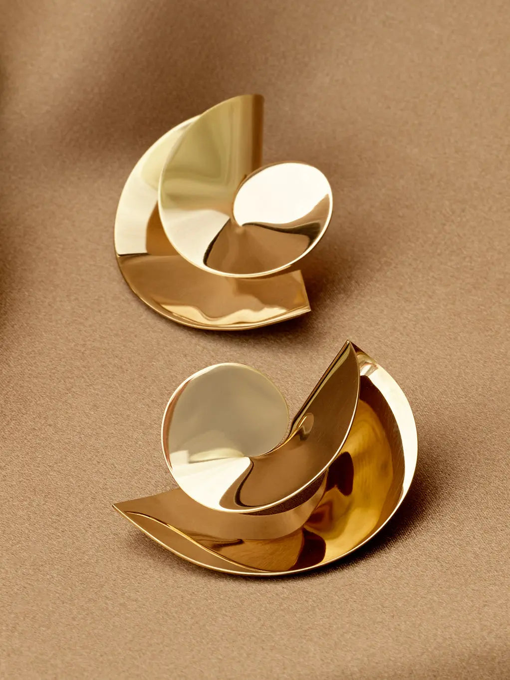 Sun II sculptural handmade Earrings In Gold Vermeil Sara Robertsson Jewellery